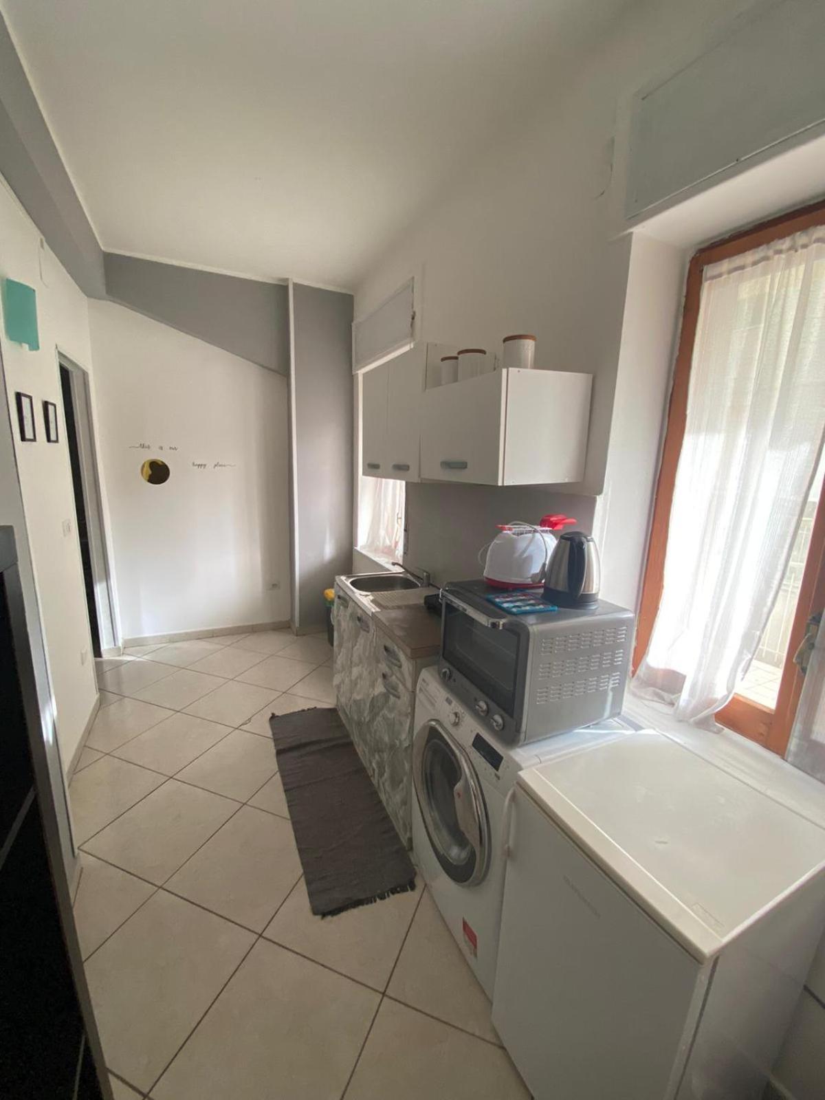 Bedroompompei With Free Parking Buitenkant foto